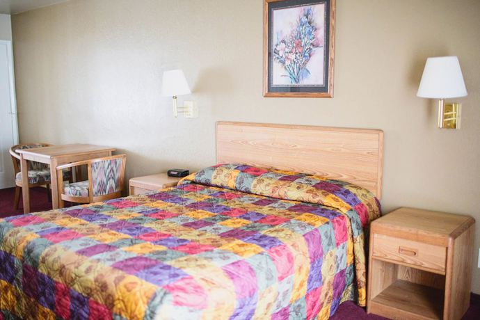 Imagen de la habitación del Hotel Vino Inn and Suites. Foto 13