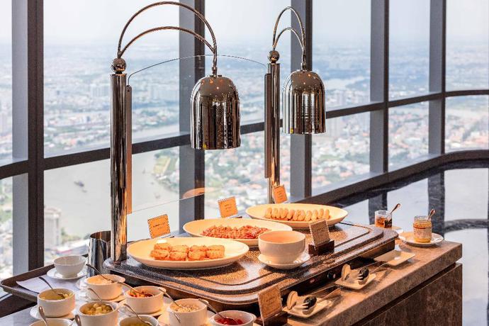Imagen del bar/restaurante del Hotel Vinpearl Landmark 81, Autograph Collection. Foto 11