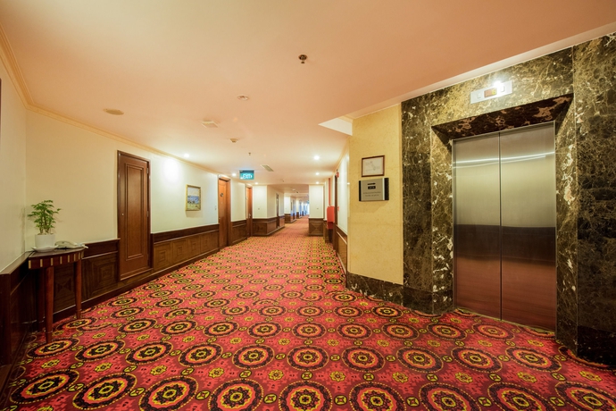 Imagen de los interiores del Hotel Vinpearl Resort Nha Trang. Foto 6