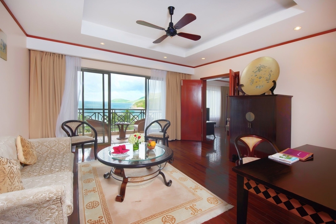 Imagen de los interiores del Hotel Vinpearl Resort Nha Trang. Foto 11