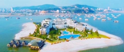 Imagen general del Hotel Vinpearl Resort & Spa Ha Long. Foto 2