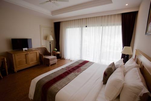 Imagen de la habitación del Hotel Vinpearl Resort and Spa Nha Trang Bay. Foto 2
