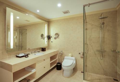 Imagen de la habitación del Hotel Vinpearl Resort and Spa Nha Trang Bay. Foto 4