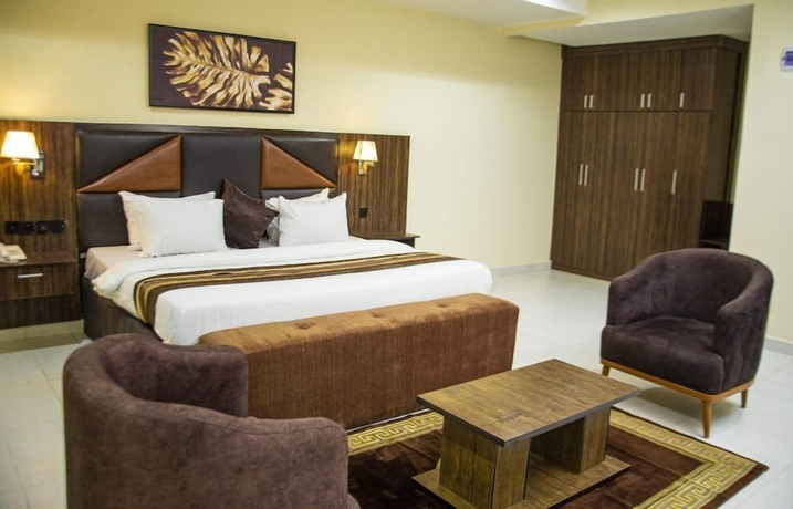 Imagen de la habitación del Hotel Vinpys. Foto 3