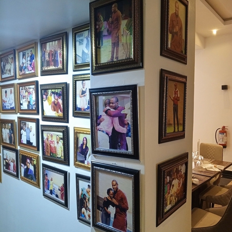 Imagen de los interiores del Hotel Vinpys. Foto 14