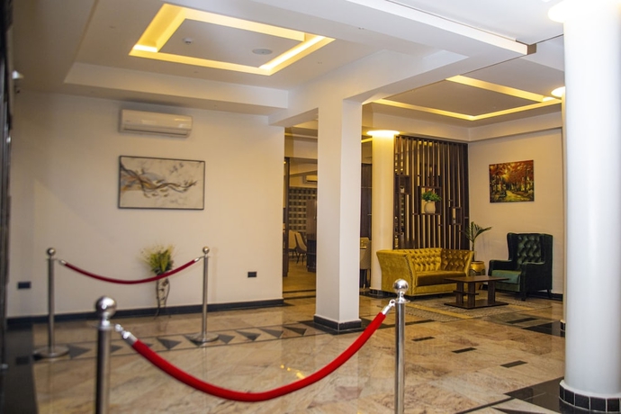 Imagen de los interiores del Hotel Vinpys. Foto 15