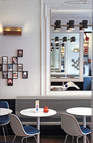 Imagen de los interiores del Hotel Vintage, Bruselas. Foto 16