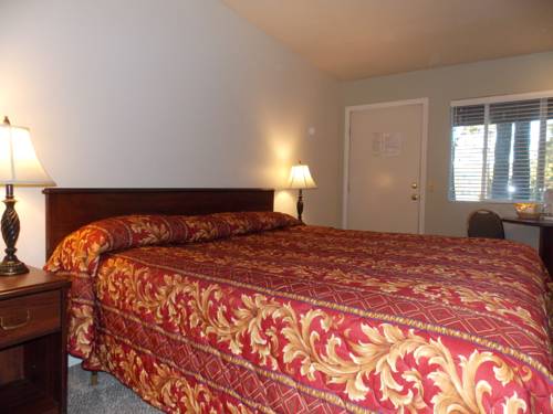 Imagen de la habitación del Hotel Vintage Lakeside Inn. Foto 16