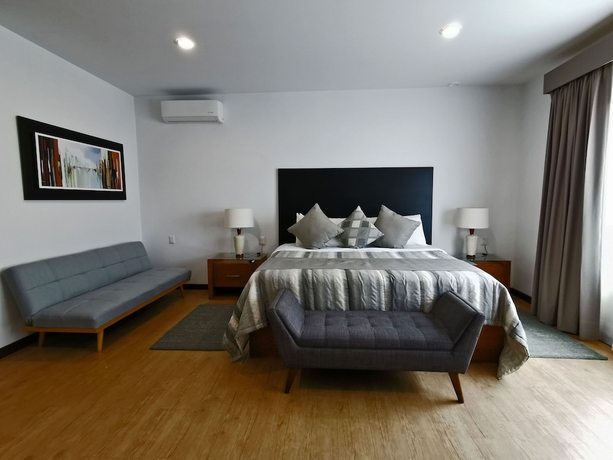 Imagen de la habitación del Hotel Vi&ntilde;a del Cielo. Foto 5
