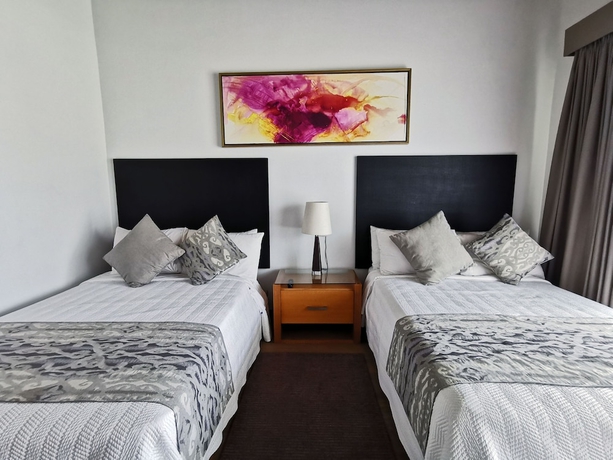 Imagen de la habitación del Hotel Vi&ntilde;a del Cielo. Foto 16