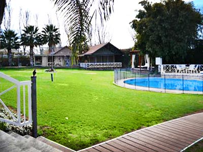 Imagen de la piscina del Hotel Vi&ntilde;as Del Sol. Foto 15