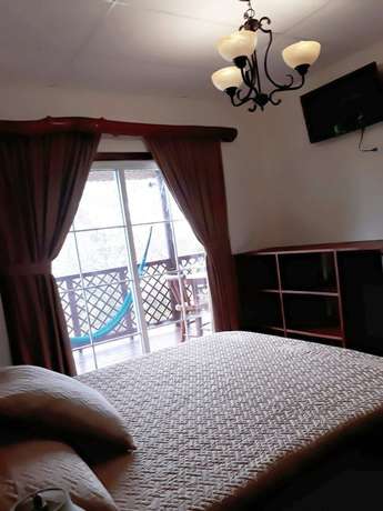 Imagen de la habitación del Hotel Vi&ntilde;as del Lago. Foto 9