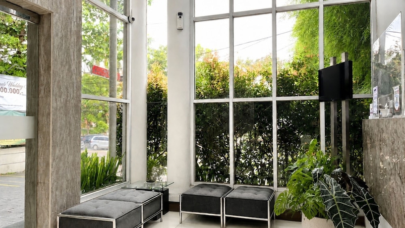 Imagen de los interiores del Hotel Vio Express Surapati Bandung. Foto 7