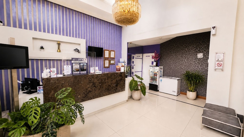 Imagen de los interiores del Hotel Vio Express Surapati Bandung. Foto 11