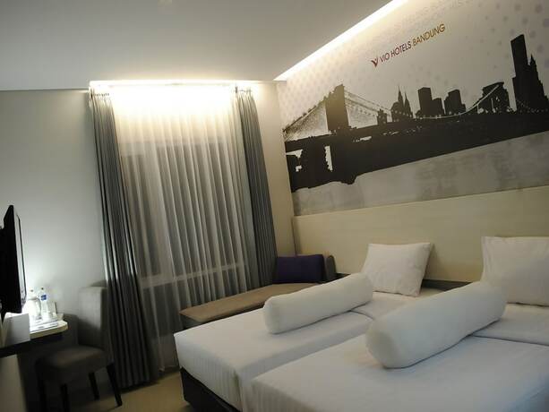 Imagen de la habitación del Hotel Vio Veteran. Foto 18
