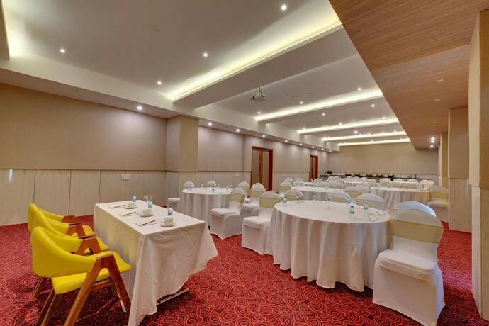 Imagen general del Hotel Viola Beacon Resort Lonavala. Foto 3