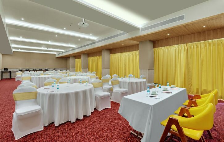 Imagen general del Hotel Viola Beacon Resort Lonavala. Foto 13