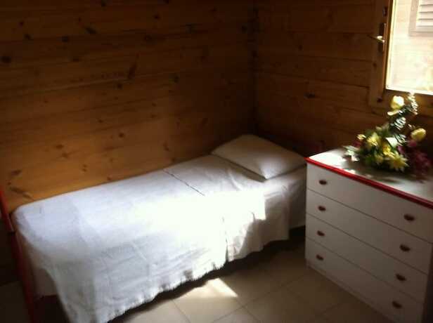 Imagen general del Hotel Viola Club Village. Foto 4