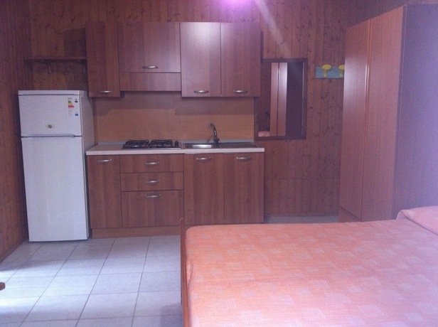 Imagen de la habitación del Hotel Viola Club Village. Foto 18