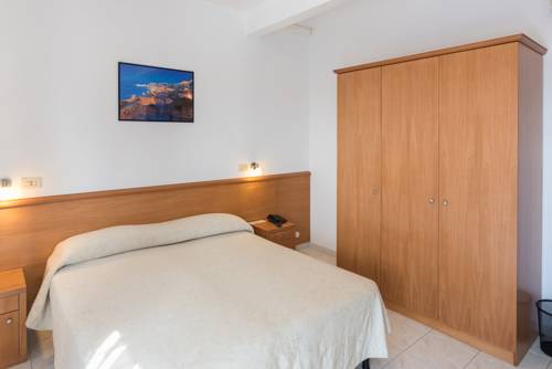 Imagen de la habitación del Hotel Viola, Gaeta. Foto 2