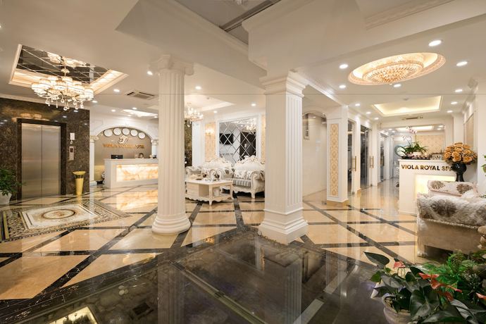 Imagen de los interiores del Hotel Viola Royal & Spa. Foto 19