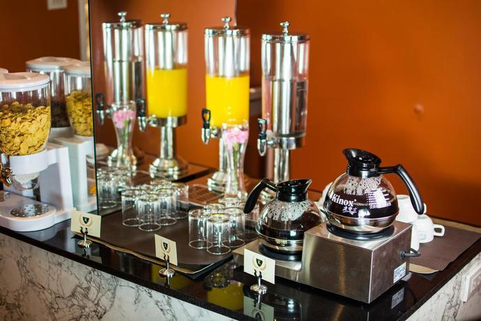 Imagen del bar/restaurante del Hotel Violet Tower At Khaosan Palace. Foto 4