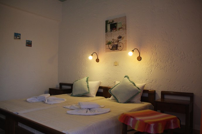Imagen de la habitación del Hotel Violetta, Gazi. Foto 3