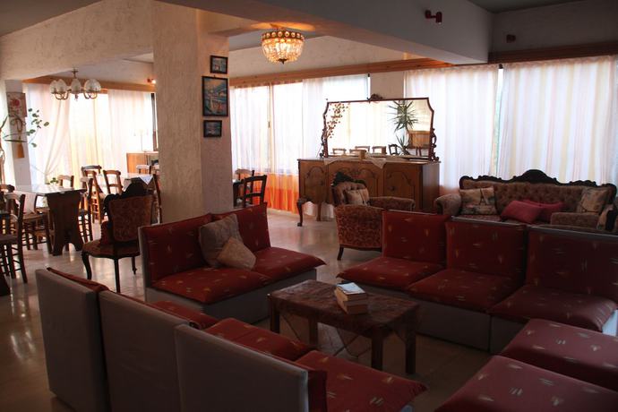 Imagen de los interiores del Hotel Violetta, Gazi. Foto 19
