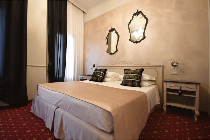 Imagen de la habitación del Hotel Violino d'Oro. Foto 4