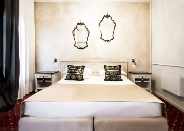 Imagen de la habitación del Hotel Violino d'Oro. Foto 5