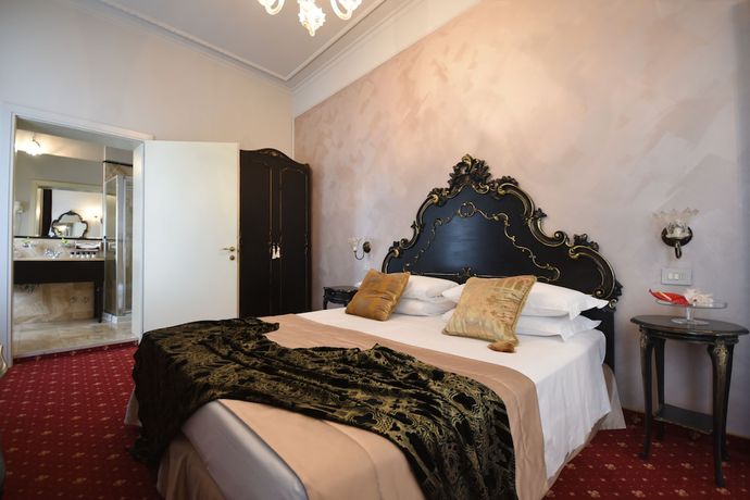 Imagen de la habitación del Hotel Violino d'Oro. Foto 15