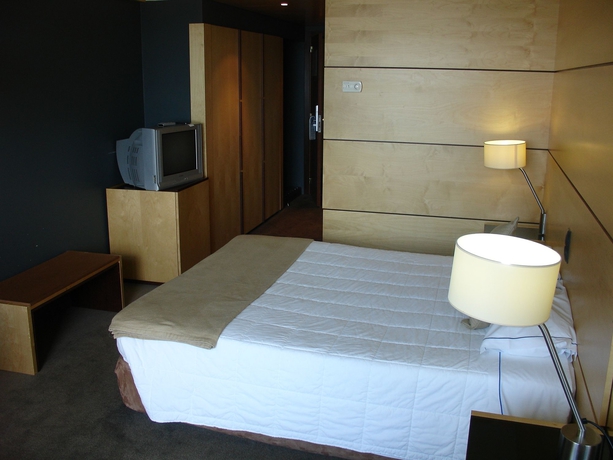 Imagen de la habitación del Hotel Vip Executive Azores. Foto 6