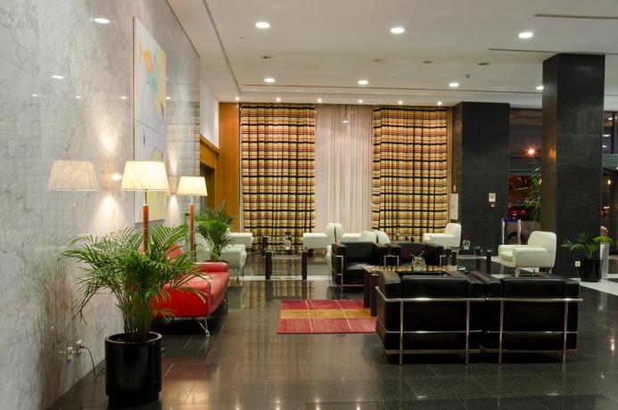 Imagen de los interiores del Hotel Vip Executive Santa Iria. Foto 14