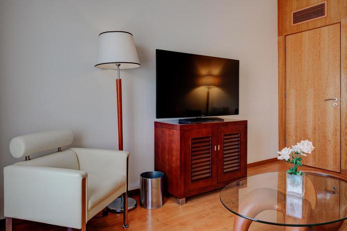 Imagen de la habitación del Hotel Vip Executive Santa Iria. Foto 7