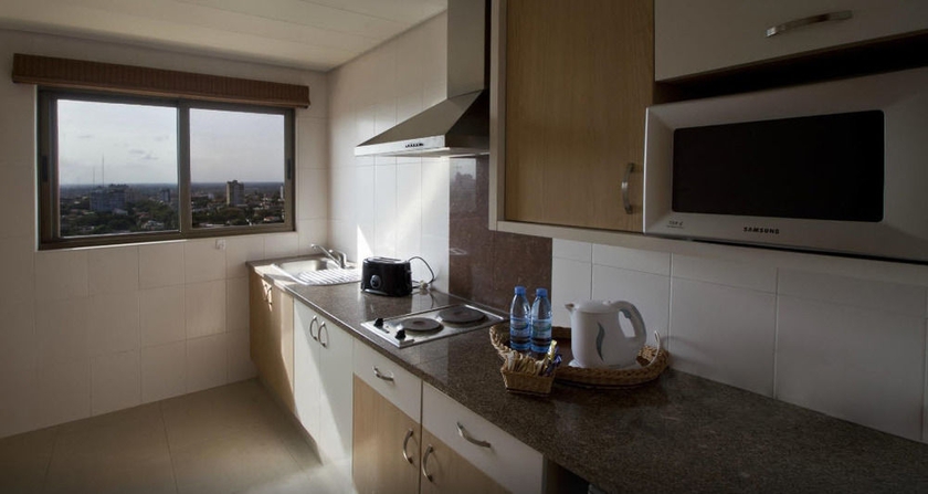 Imagen de la habitación del Hotel Vip Executive Suites Maputo. Foto 2