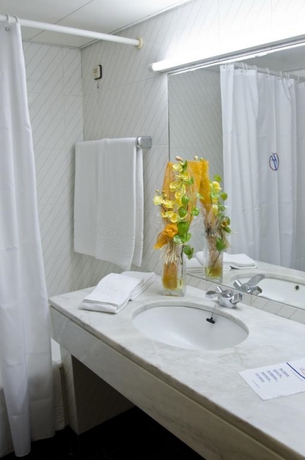 Imagen de la habitación del Hotel Vip Executive Zurique. Foto 6