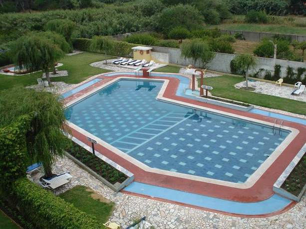 Imagen de la piscina del Hotel Vip Inn Miramonte. Foto 10