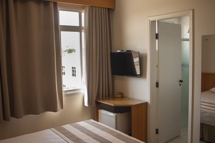 Imagen de la habitación del Hotel Vip, Ja&uacute;. Foto 17