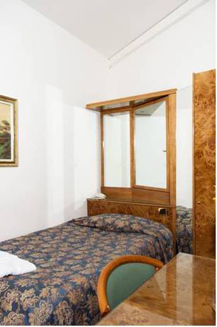 Imagen de la habitación del Hotel Vip, Piacenza. Foto 4