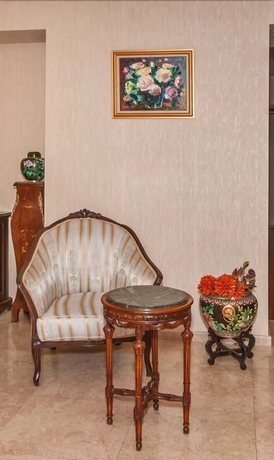 Imagen de los interiores del Hotel Vip, Tbilisi. Foto 16