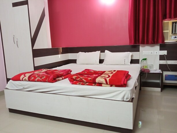 Imagen general del Hotel Viraat Inn. Foto 14
