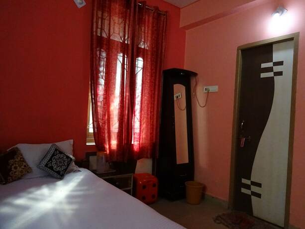 Imagen de la habitación del Hotel Viraat Inn. Foto 18