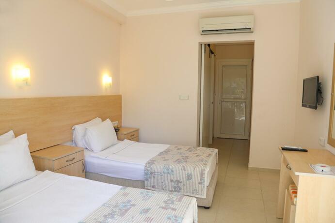Imagen general del Hotel Viras. Foto 6
