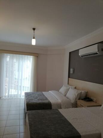 Imagen general del Hotel Viras. Foto 13