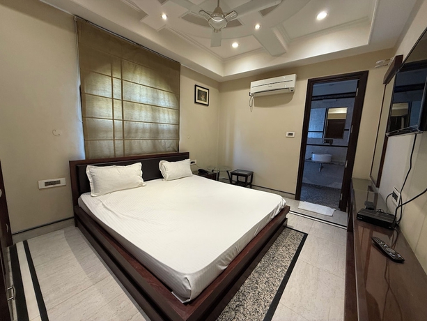 Imagen de la habitación del Hotel Virasat Haveli, Varanasi. Foto 10