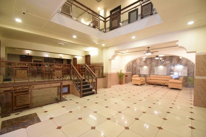 Imagen de los interiores del Hotel Virasat Mahal Heritage. Foto 29