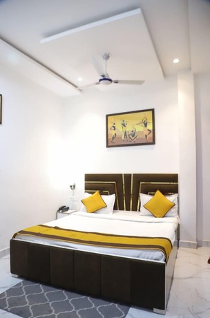 Imagen de la habitación del Hotel Virasat Palace. Foto 16