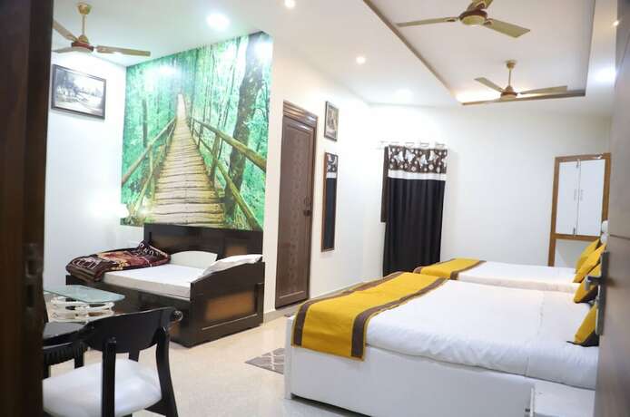 Imagen de la habitación del Hotel Virasat Palace. Foto 17