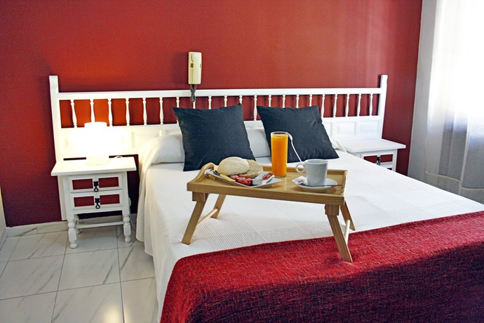 Imagen general del Hotel Virgen De Los Reyes, Ronda. Foto 4