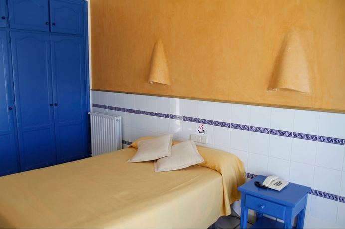 Imagen de la habitación del Hotel Virgen del Mar. Foto 3